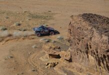 Dakar 2024 – 10η Διαδρομή: Συνεχίζεται η μάχη μεταξύ Sainz και Loeb, o Ricky Brabec εξακολουθεί να προηγείται στις μοτοσυκλέτες