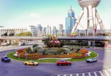 H Maserati γιόρτασε 110 χρόνια ιταλικής πολυτέλειας με εκδηλώσεις σε όλο τον κόσμο