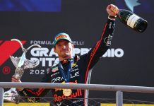 «FORMULA 1» ΘΡΙΑΜΒΕΥΤΙΚΗ ΝΙΚΗ ΓΙΑ ΤΟΝ ΜΑΞ ΦΕΡΣΤΑΠΕΝ ΣΤΟ 16ο GRAND PRIX ΣΤΗ ΜΟΝΤΣΑ