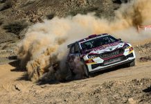 2026 Oman International Rally: Προηγείται ο Al-Attiyah παρά τα κλαταρίσματα