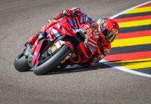 Ο Marc Marquez αντέχει στην πίεση και κατακτά τη νίκη στο Sprint του Sachsenring