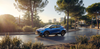Το Toyota C-HR συμπληρώνει δέκα χρόνια με 2,1 εκ. αυτοκίνητα στους δρόμους