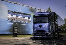 Η Mercedes γίνεται η πρώτη ομάδα της Formula 1 με ηλεκτρικό φορτηγό
